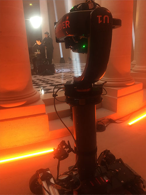 Agito_spidercam_cablecam_robycam_spider-cam_cable-cam_roby-cam_gyro-stabilise_gyro-stabilized_gyrostabilise_26